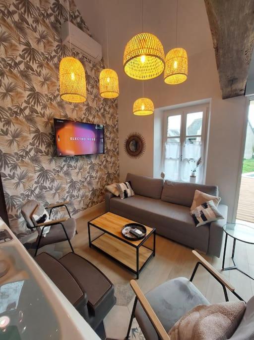 L'Incontournable - Loiret Spa Ladon Exterior foto